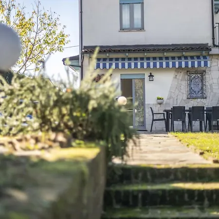 Ferienhaus Casa Ortensia Con Giardino